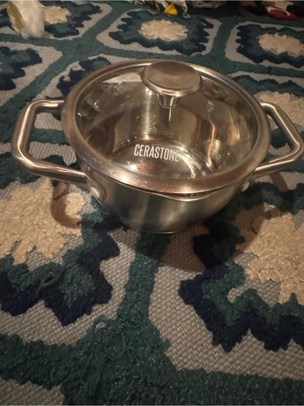 David Burke Regency II stainless steel 1.6 qt pot with a glass lid by cerastone